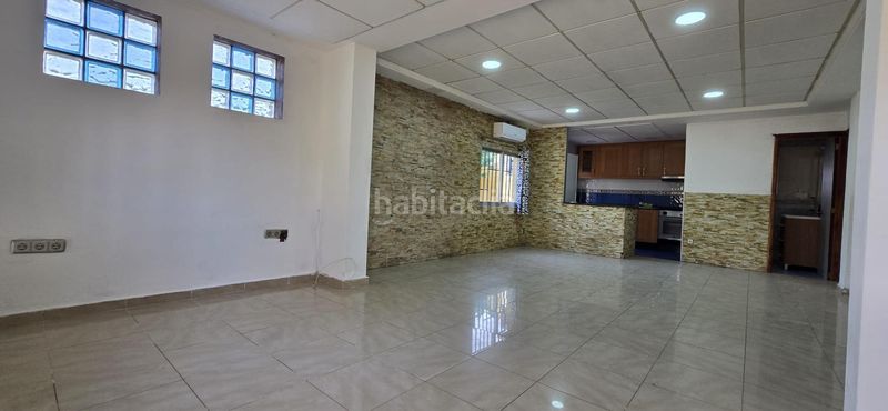 Foto 0b88824d-0f7e-43db-b93a-e5f7abff8f61. Chalet  en venta en Pedralba