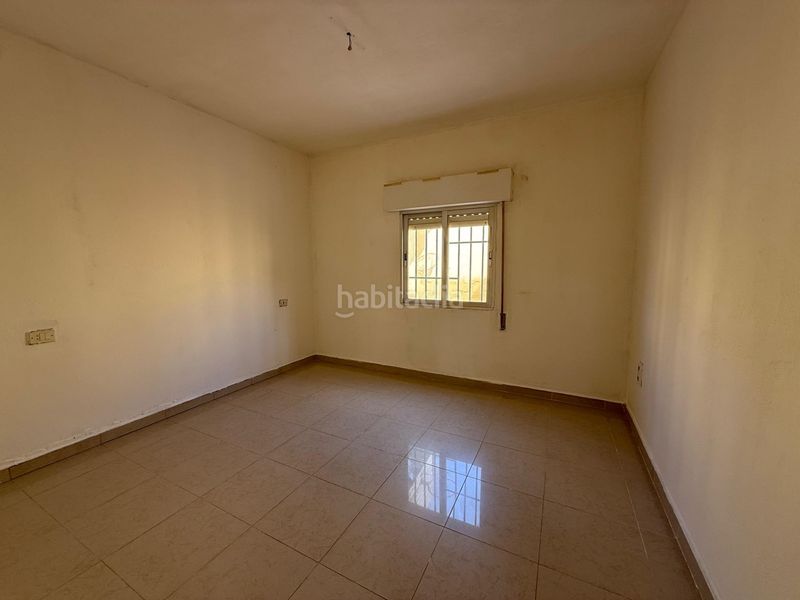 Foto 33bcc6f7-ebed-4d16-a94c-f04c060786d9. Chalet  en venta en Pedralba