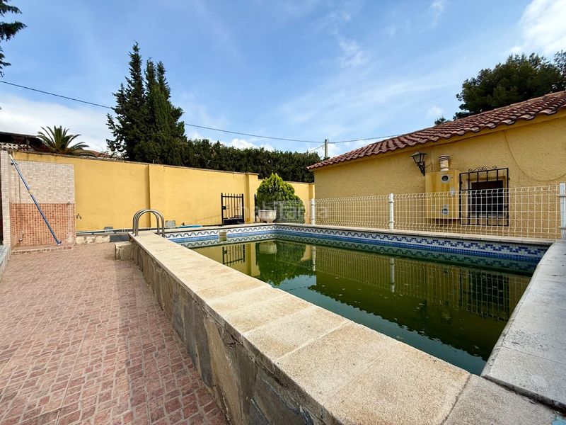 Foto 51efcfd3-f157-43aa-a229-14ccdf685f5b. Chalet  en venta en Pedralba