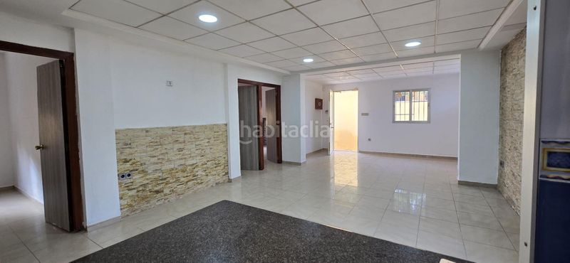 Foto 780ec05c-3249-41c9-9ba1-467eb8dcff0c. Chalet  en venta en Pedralba