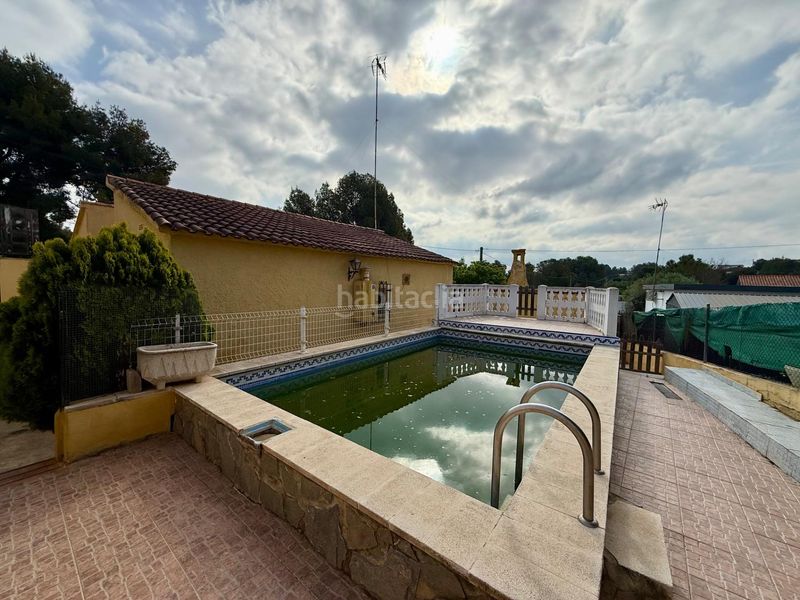Foto 83448f49-5a0a-4906-8e18-0b6f53fca193. Chalet  en venta en Pedralba