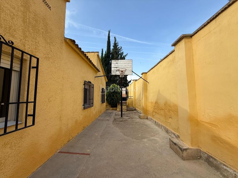 Foto e5e54a1d-871f-491c-8365-ccef7ca87ba9. Chalet  en venta en Pedralba