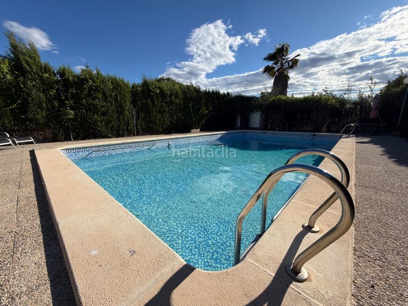 Foto 8afd5038-33aa-49b7-96f9-ab3d862e412f. Xalet amb aparcament piscina a Vilamarxant