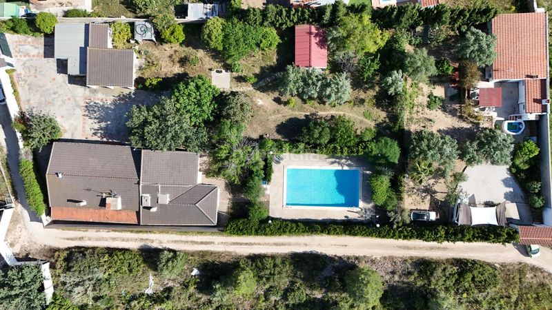 Foto e0b29e13-61fa-4dd5-8527-5cd9191c7199. Xalet amb aparcament piscina a Vilamarxant