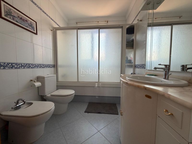 Foto 40bab6e0-e2ab-49e2-9eed-0888fb9fb689. Xalet amb calefacció aparcament piscina a Urbanizaciones Llíria