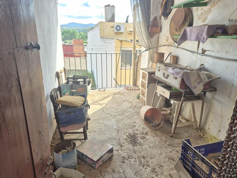 Foto ab6a35dd-c1a3-42fc-90e4-0b24c51d94c9. Casa amb aparcament a Pedralba