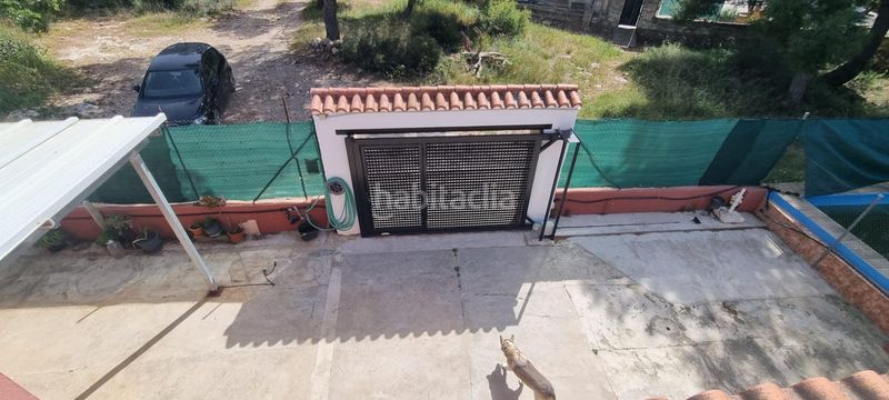 Foto 7abaf25a-9dd9-41a6-aca4-dcebd77d66c5. Xalet amb aparcament a Casinos