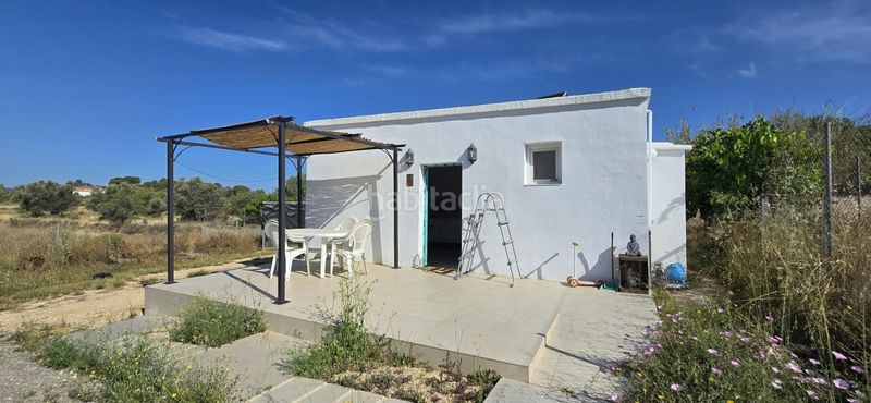 Foto d90c8d38-7dba-42cb-9b48-86e68f52e893. Casa a Urbanizaciones Llíria