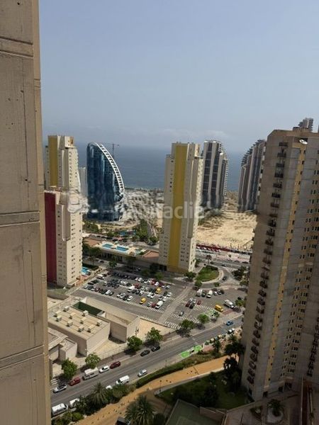 Foto 05801494-1eba-495b-b165-c6d917ebb4e6. Apartament amb aparcament piscina a Via Parque Benidorm