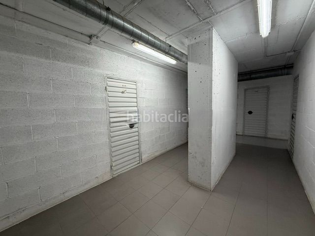 Foto 7c9c3e23-3df2-42df-b16a-8b278d6b3644. Apartament amb aparcament piscina a Via Parque Benidorm