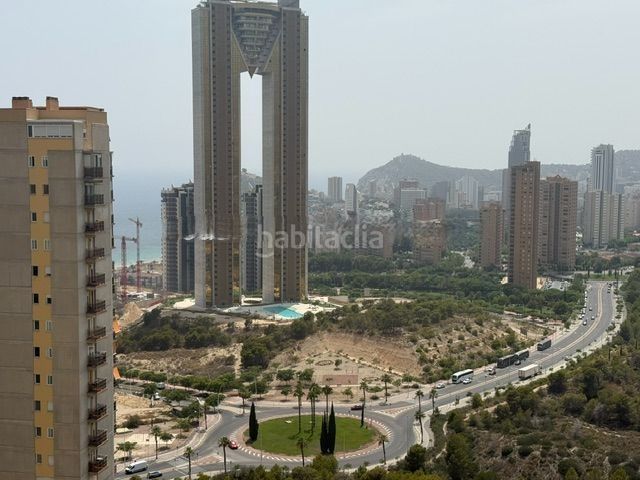 Foto 8e426db4-5f2a-4c0b-8f62-a943cf4c8177. Apartament amb aparcament piscina a Via Parque Benidorm