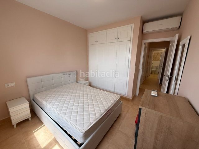 Foto b99e4c93-9d5e-417b-bc43-0cadf10dc571. Apartament amb aparcament piscina a Via Parque Benidorm