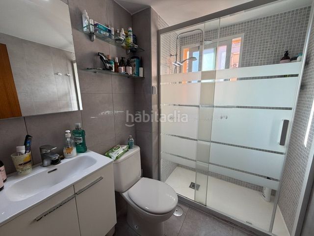 Foto 248841d3-b8b5-4987-8fd8-1cf816e70dd1. Apartament amb aparcament piscina a Juzgados - Plaza de Toros Benidorm