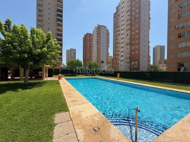 Foto 6fa6712f-2df2-4612-a913-1e461fef401e. Apartament amb aparcament piscina a Juzgados - Plaza de Toros Benidorm