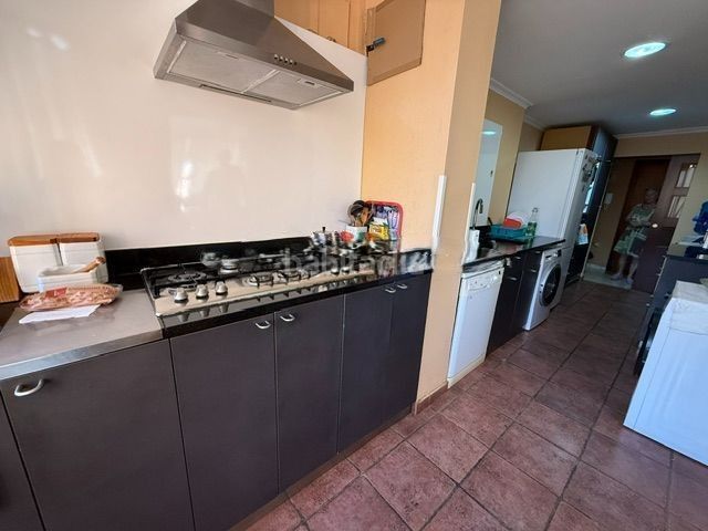 Foto b954f577-a65b-4a11-b69b-b4254747008c. Apartament amb aparcament piscina a Juzgados - Plaza de Toros Benidorm