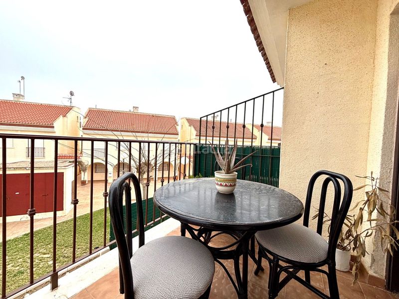 Foto 3dfc43a4-f652-4cd9-a1ed-f54d1e15a227. Casa adossada amb calefacció piscina a Gran Vista-Olivo de Oro Santa Pola
