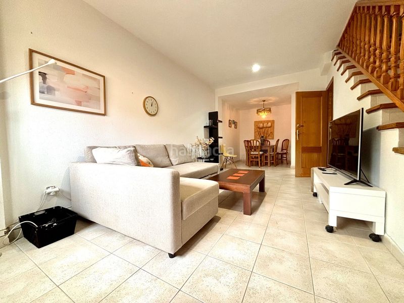 Foto f32da867-b882-4e9a-b504-f453865f89b5. Casa adossada amb calefacció piscina a Gran Vista-Olivo de Oro Santa Pola