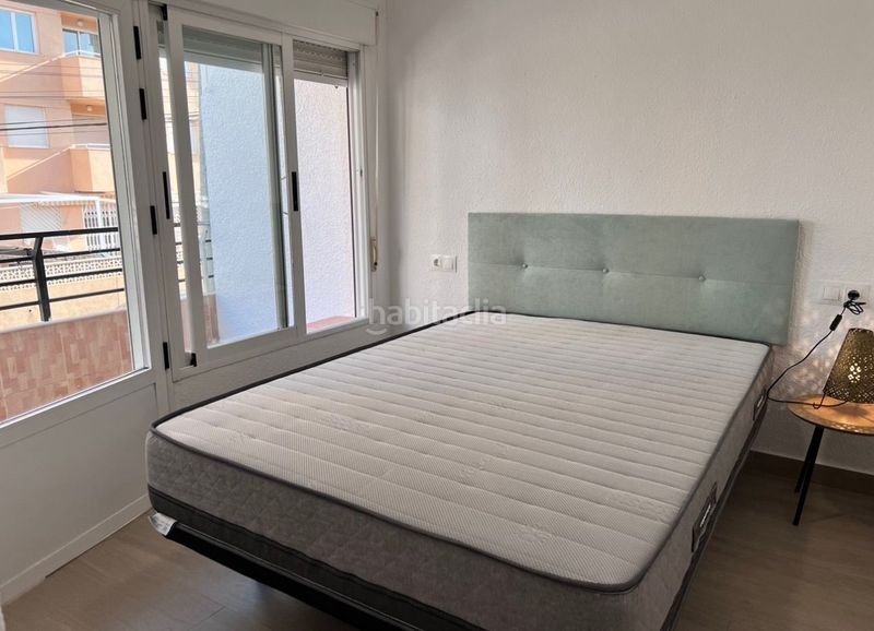 Foto a5b0d326-97f4-46e8-b127-a7a4ae4f94f8. Lloguer dúplex amb calefacció a Zona Playa de los Locos Torrevieja