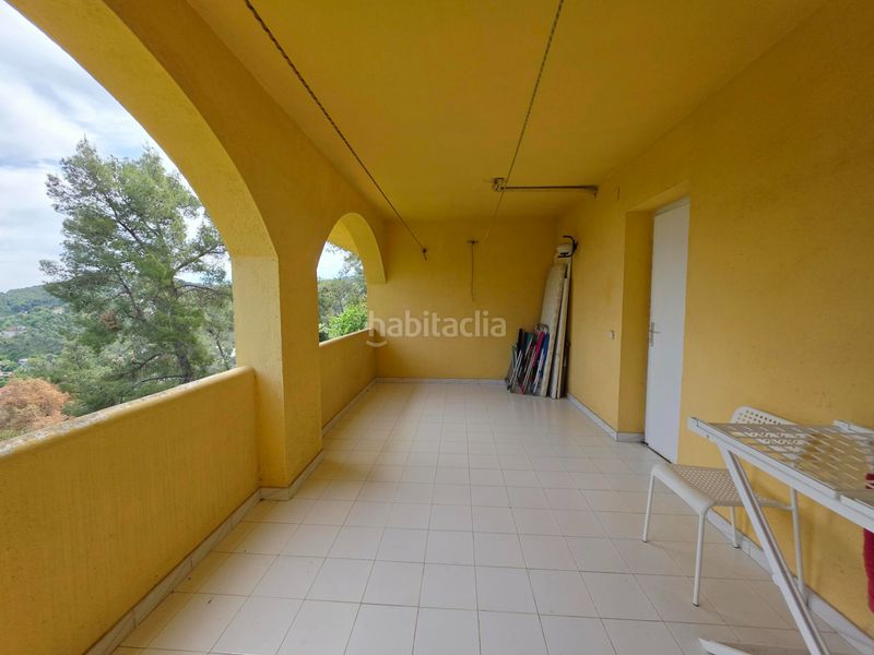 Foto fe01b841-894d-4aa0-9c59-a7aacd53f02c. Casa amb calefacció aparcament piscina a Vallirana