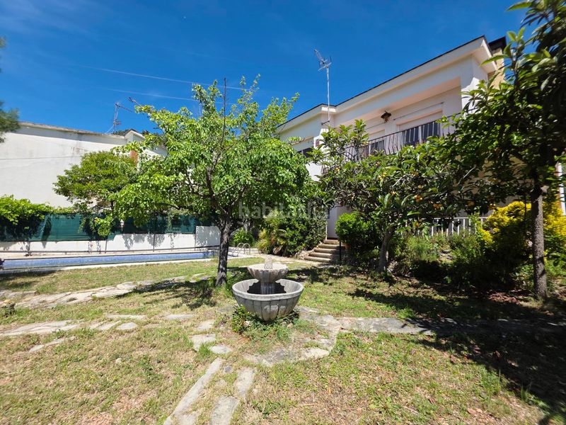 Foto 00eebdae-2483-4026-8290-62a6965ec87d. Casa amb calefacció aparcament piscina a Vallirana