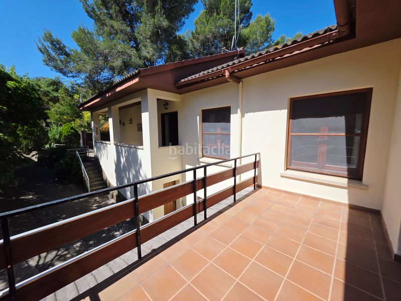 Foto b2290768-08f2-4143-af48-da03c911de1b. Casa amb xemeneia calefacció aparcament piscina a Vallirana