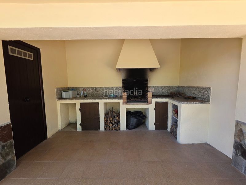Foto e3c10a3f-0a07-451b-9f76-71ce6ae53d69. Casa amb xemeneia calefacció aparcament piscina a Vallirana