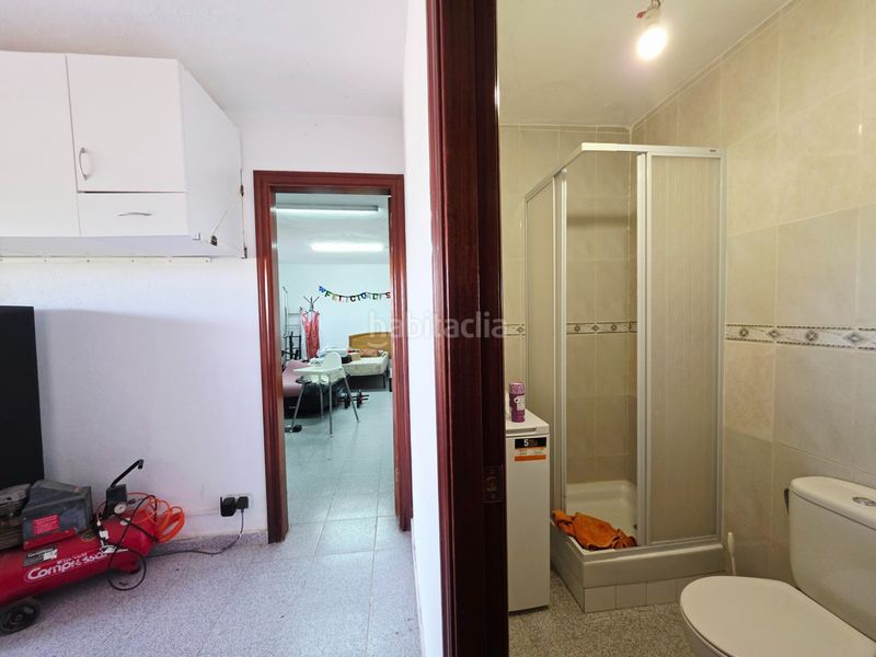 Foto 55d12366-39f5-4719-9829-1fe5ed857138. Casa amb xemeneia calefacció aparcament piscina a Vallirana