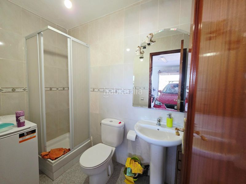 Foto 8aafd6d3-4ac6-42cf-9936-04c7b7480874. Casa amb xemeneia calefacció aparcament piscina a Vallirana