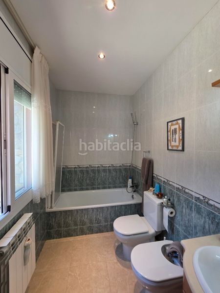 Foto 12befacc-c829-450b-b85d-54ff7998f8f9. Casa amb calefacció aparcament a Vallirana