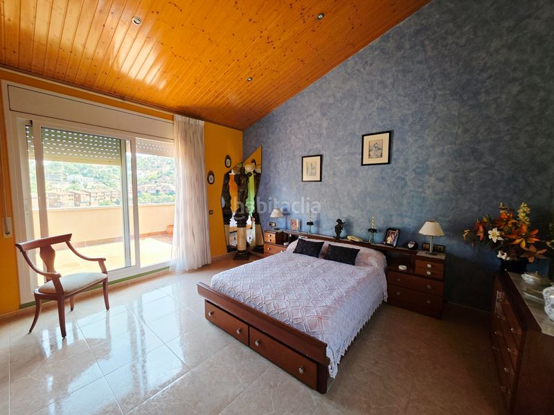 Foto e4f0bd0b-dc4b-44a0-8594-dedcca29d689. Casa amb calefacció aparcament a Vallirana