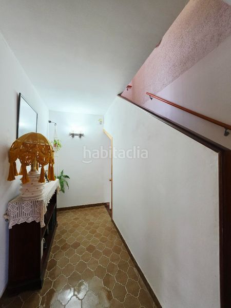 Foto 24d42860-e3c8-4095-b97f-0e5a9ea16a84. Casa amb xemeneia calefacció aparcament piscina a Vallirana