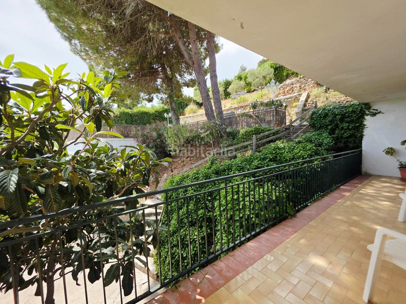 Foto 470da52a-0da1-4b66-b441-9002cd556194. Casa amb xemeneia calefacció aparcament piscina a Vallirana