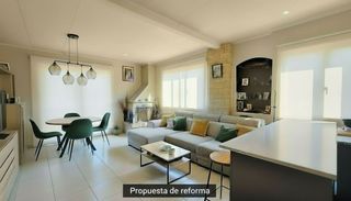 Casa en Olesa de Bonesvalls. � casa para 2 familias con mucha luz y piscina!