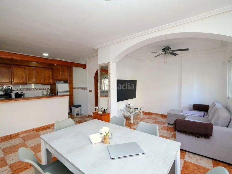 Foto fbd4fd55-abb1-40a2-b588-ab10177a8023. Casa a La Regia Orihuela