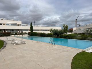 Dúplex a Los Balcones-Los Altos. Dúplex moderno en planta baja con jardín  los balcones  torrevie