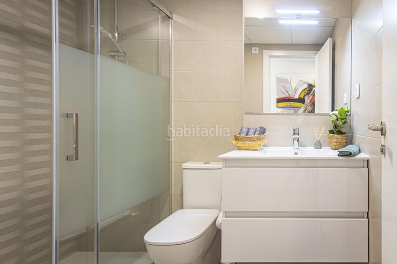 Foto 00ba95a2-2b8f-4934-aefd-b4087b97e9ec. Apartament amb aparcament piscina a Tomás Maestre Manga del Mar Menor (La)