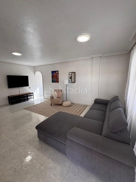 Foto b912c7e5-af4c-48e7-9eee-a10f4ba42785. Casa a La Florida Orihuela