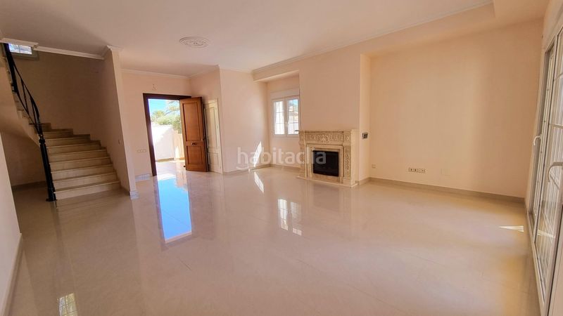 Foto 40167c59-729d-48fb-918e-721acb63a958. Xalet amb aparcament piscina a Cabo Roig Orihuela