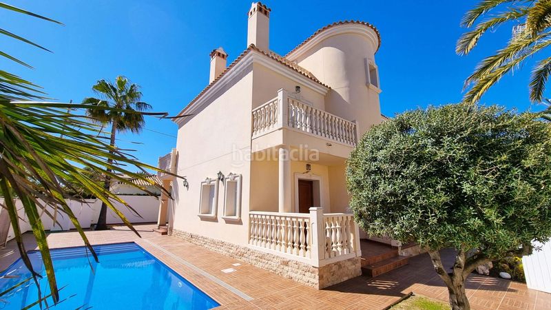 Foto 62863cd6-6494-4889-8e64-3fedaceb7aa3. Xalet amb aparcament piscina a Cabo Roig Orihuela