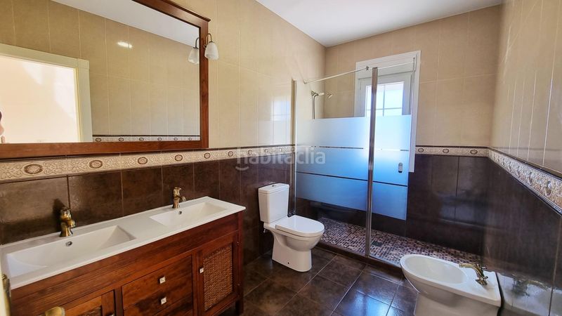 Foto b235f463-370d-4f46-94d9-2483113e3df6. Xalet amb aparcament piscina a Cabo Roig Orihuela