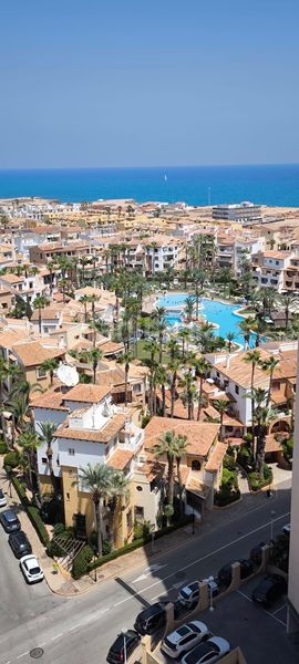 Foto 9d4848fb-62b4-4cf4-9ab2-274a50a3238f. Apartment in Zona Playa de los Locos Torrevieja