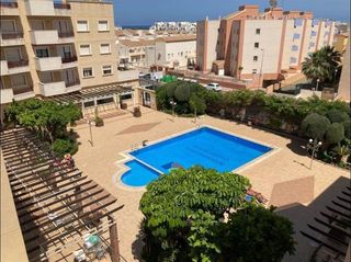 Apartament a Aguamarina. Apartamento con parking y piscina  aguamarina  orihuela