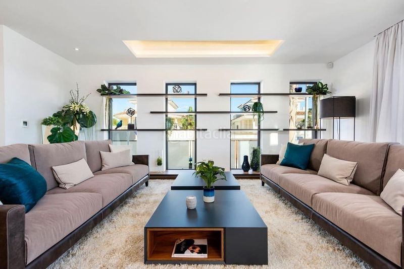 Foto 83bf80f8-1f4d-40c3-913f-005cab0bf69f. Xalet amb aparcament piscina a Rojales