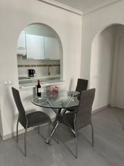 Apartament a Parque de las Naciones. Apartamento reformado cerca del parque de las naciones  torrevie