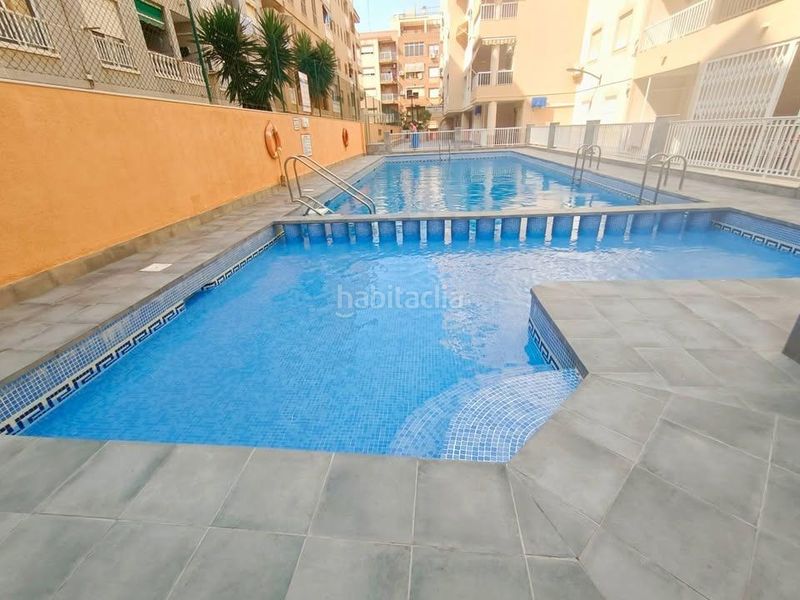 Foto bd134135-f318-42d7-a7c1-12a061573961. Apartament amb aparcament a El Acequión Torrevieja