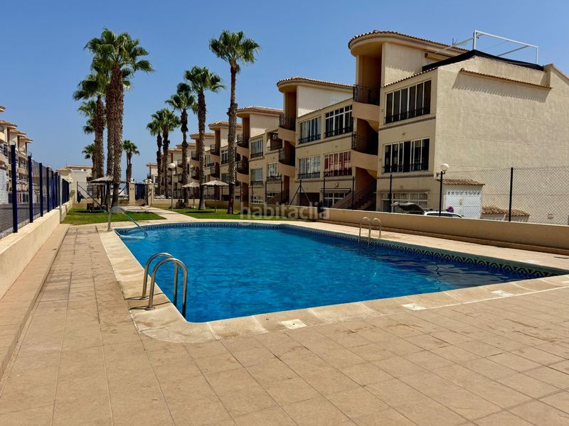 Foto 05bc0ee1-af74-4f0c-818a-093936741d37. Apartament amb piscina a Los Balcones y los Altos Orihuela