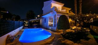 Xalet a Lomas de Cabo Roig - Los Dolses. Espaciosa villa independiente con piscina privada  los dolses  o
