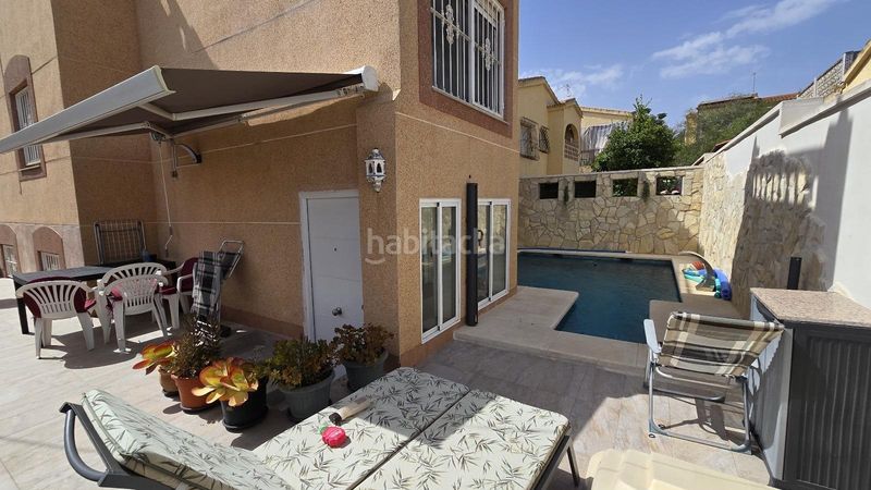 Foto ad8a79e4-acce-47ae-a2a5-7e185fe16b45. Casa adossada amb aparcament piscina a San Fulgencio