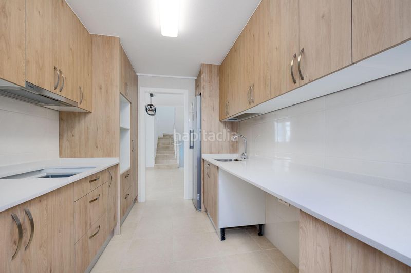Foto fa6d4e97-5e3b-4b6e-a5d6-074ed04deb5d. Casa aparellada amb aparcament a San Fulgencio