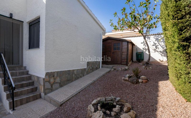 Foto a2cb7abd-1a38-46b1-9050-a295c1d7107b. Xalet amb aparcament piscina a Rojales